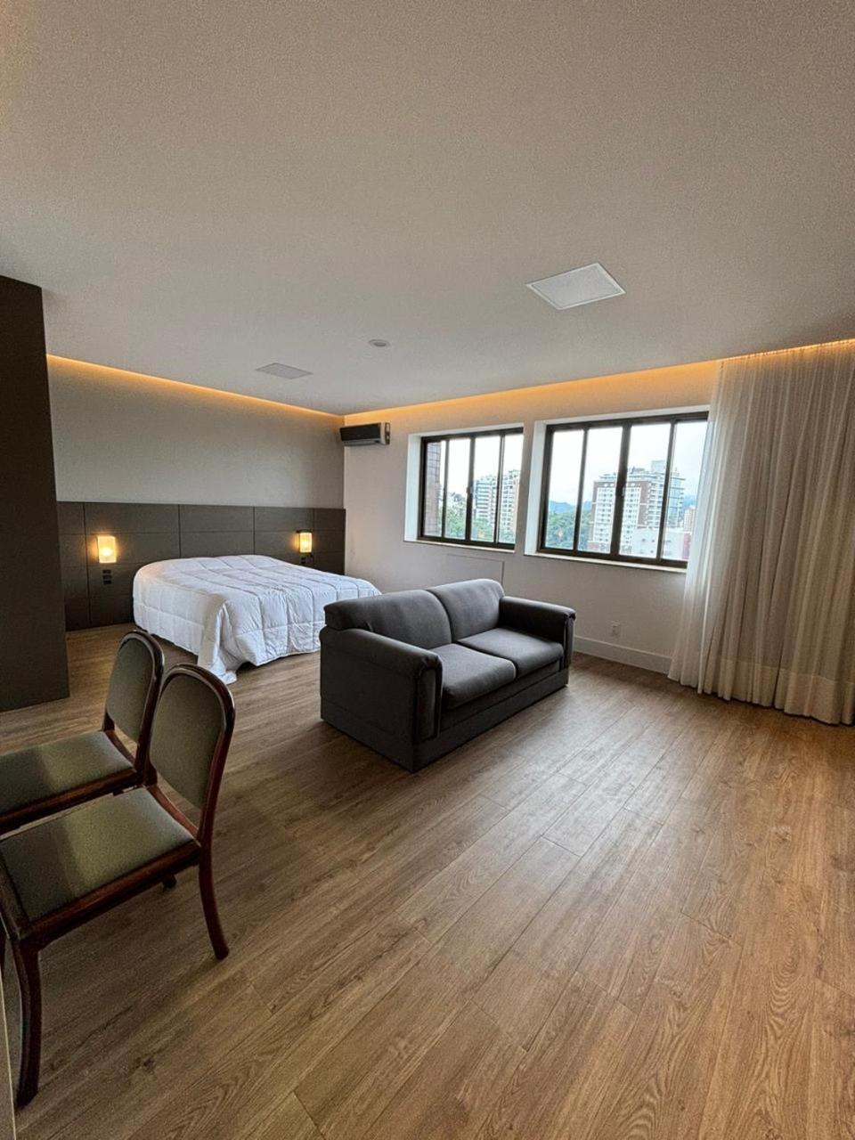 Apart Hotel Moderno Em Joinville Exterior foto