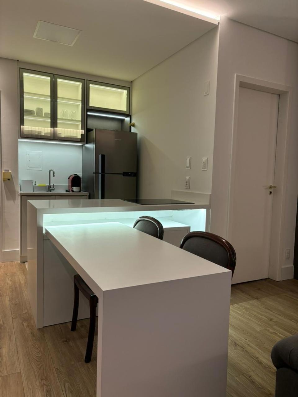 Apart Hotel Moderno Em Joinville Exterior foto